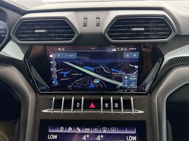 2024 Lamborghini Urus Performante