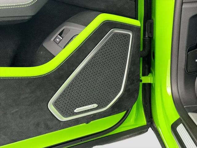 2024 Lamborghini Urus Performante