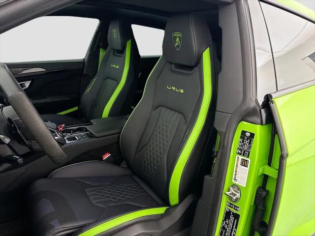 2024 Lamborghini Urus Performante