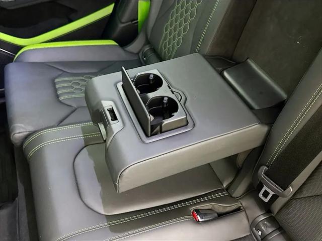 2024 Lamborghini Urus Performante
