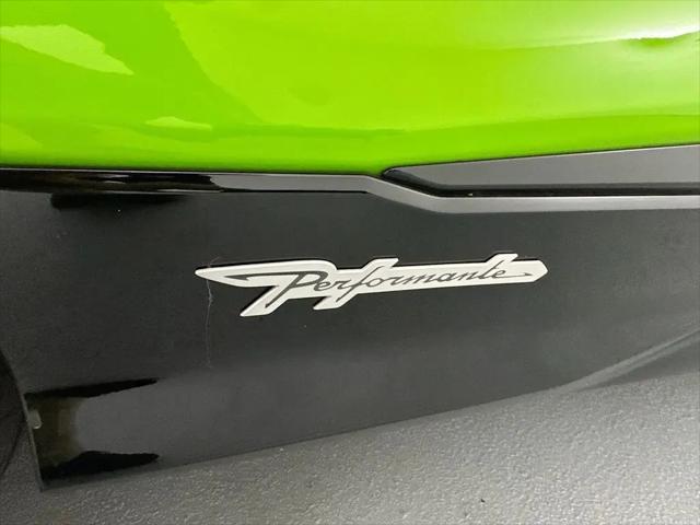 2024 Lamborghini Urus Performante