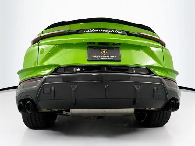 2024 Lamborghini Urus Performante