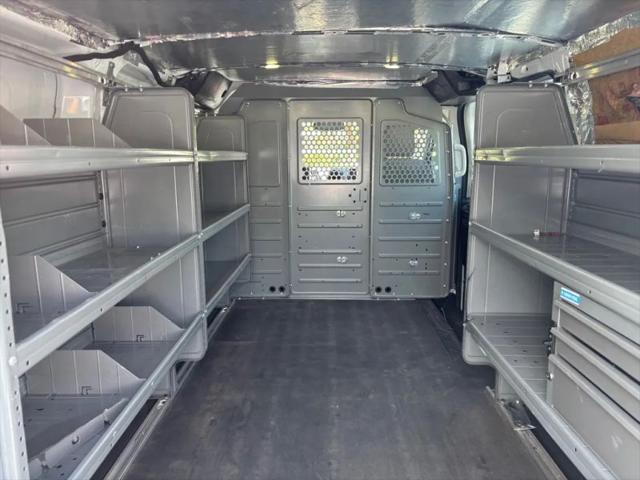 2017 Ford Transit w/60/40 Side Door w/RWB