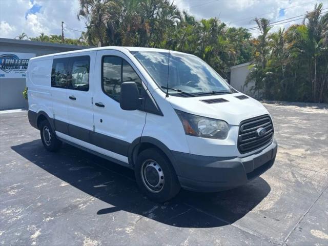 2017 Ford Transit w/60/40 Side Door w/RWB