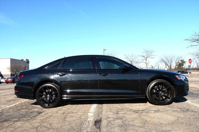2022 Audi S8 TFSI quattro Tiptronic