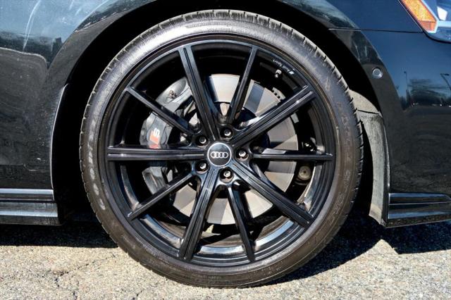 2022 Audi S8 TFSI quattro Tiptronic
