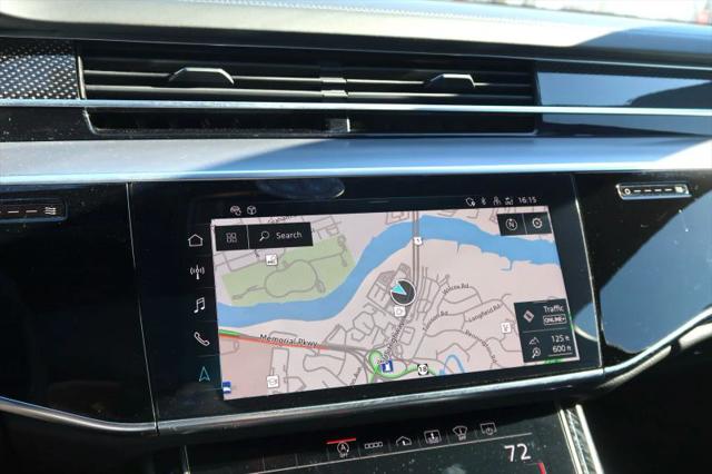2022 Audi S8 TFSI quattro Tiptronic