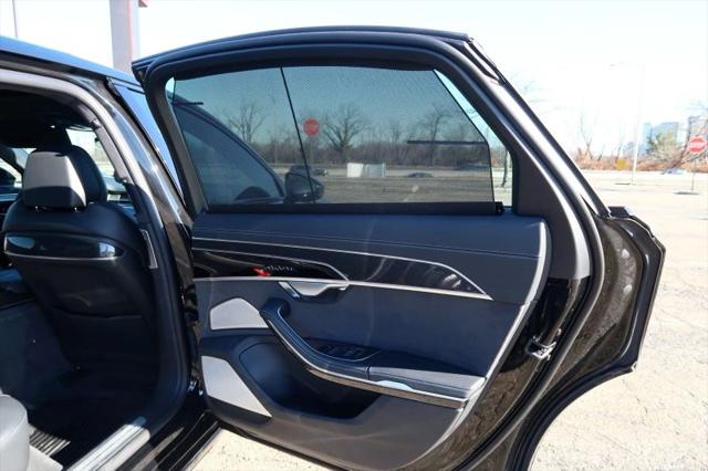 2022 Audi S8 TFSI quattro Tiptronic