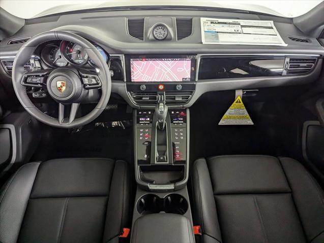 2025 Porsche Macan Unknown