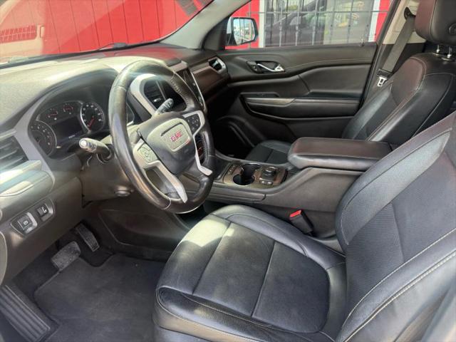 2020 GMC Acadia AWD SLT