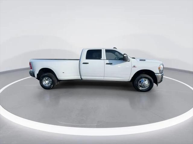 2024 Ram 3500 Tradesman Crew Cab 4x4 8' Box