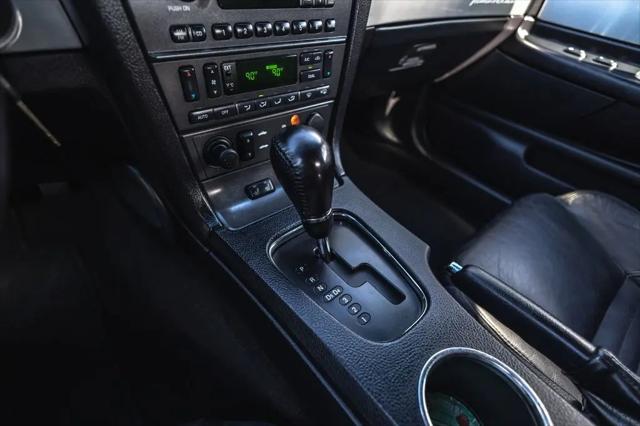 2003 Ford Thunderbird Premium