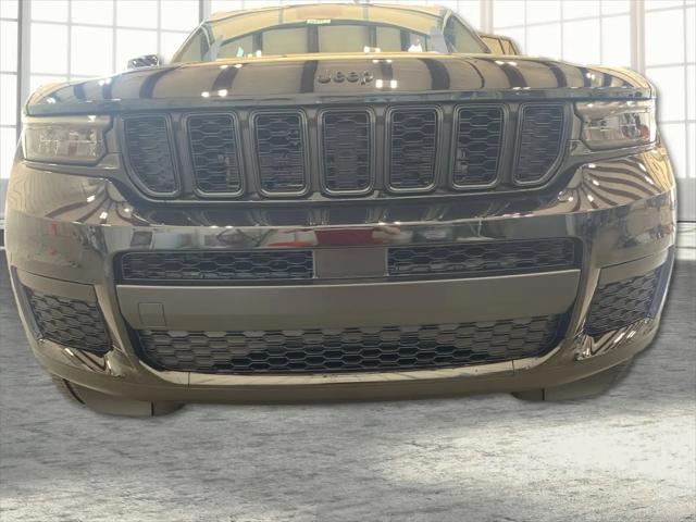 2025 Jeep Grand Cherokee L Altitude X 4x4