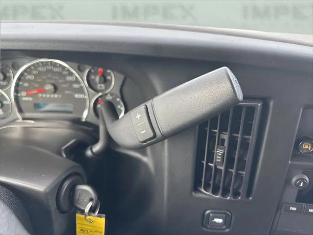 2023 GMC Savana Cargo RWD 2500 Regular Wheelbase Work Van