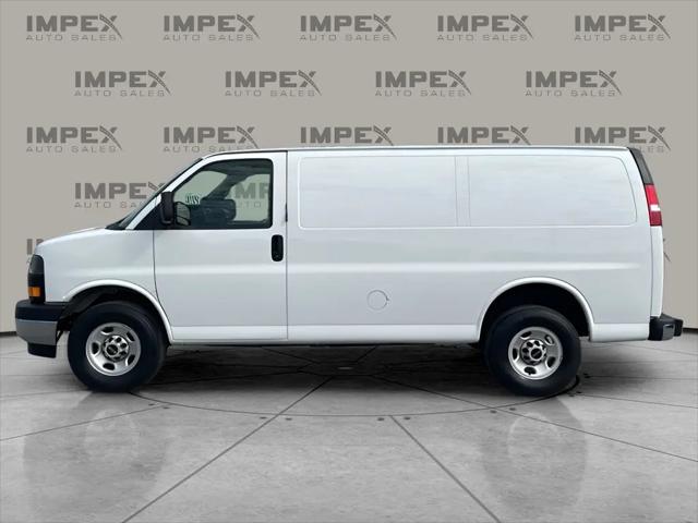 2023 GMC Savana Cargo RWD 2500 Regular Wheelbase Work Van
