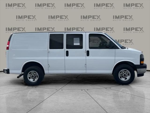 2023 GMC Savana Cargo RWD 2500 Regular Wheelbase Work Van