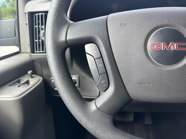 2023 GMC Savana Cargo RWD 2500 Regular Wheelbase Work Van