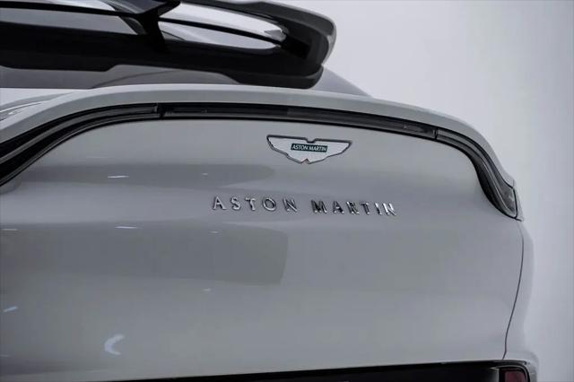 2025 Aston Martin DBX 707