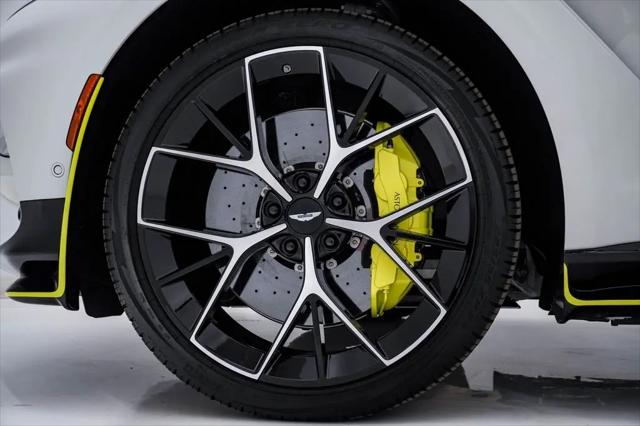 2025 Aston Martin DBX 707