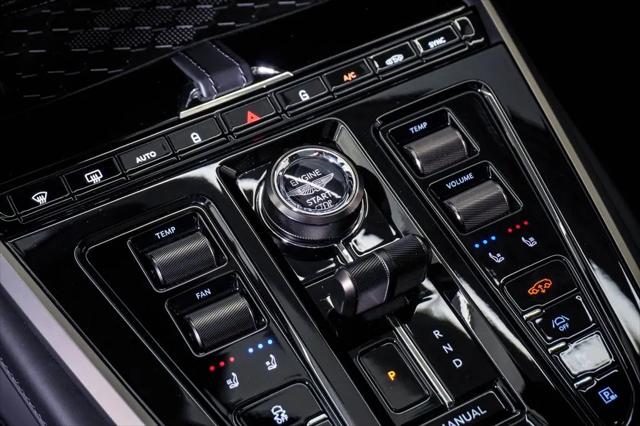 2025 Aston Martin DBX 707