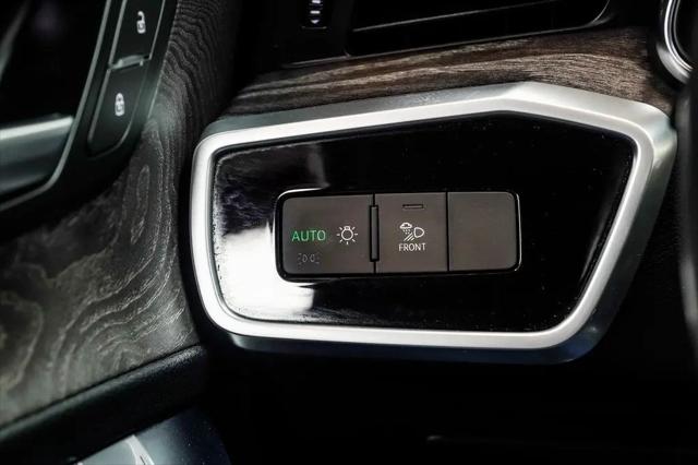 2024 Audi A6 Premium Plus 45 TFSI quattro S tronic