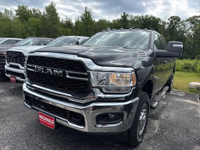 2024 RAM Ram 2500 RAM 2500 TRADESMAN CREW CAB 4X4 8 BOX