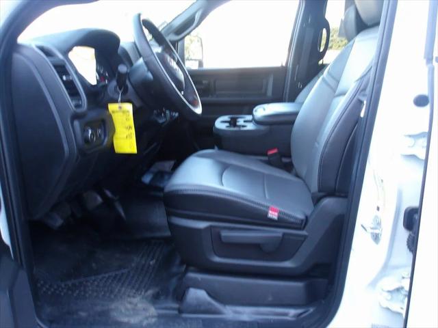 2024 Ram 3500 Tradesman/SLT/Laramie/Limited