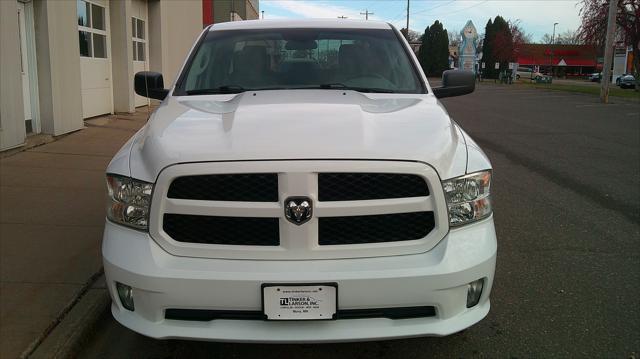 2019 RAM 1500 Classic Express Quad Cab 4x4 64 Box