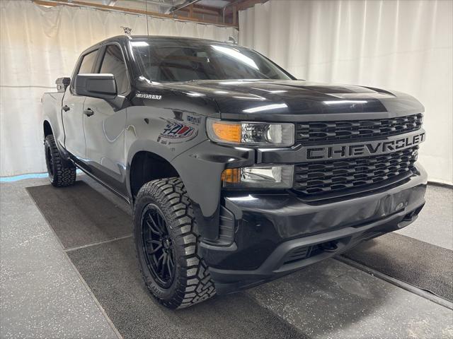 2020 Chevrolet Silverado 1500 4WD Crew Cab Standard Bed Custom 2020 Chevrolet Silverado 1500 4WD Crew Cab Standard Bed Custom