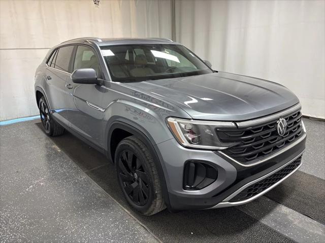 2025 Volkswagen Atlas Cross Sport 2.0T SE w/Technology