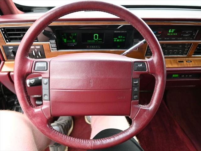 1990 Lincoln Continental Signature