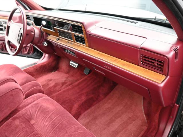 1990 Lincoln Continental Signature