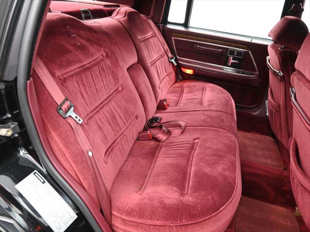1990 Lincoln Continental Signature