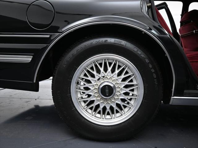 1990 Lincoln Continental Signature