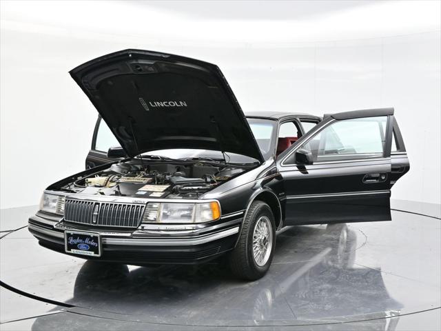 1990 Lincoln Continental Signature