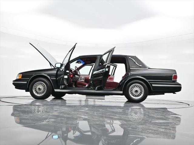 1990 Lincoln Continental Signature