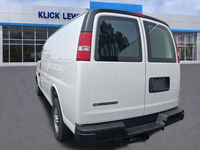 2025 Chevrolet Express Cargo Van RWD 3500 Regular Wheelbase WT