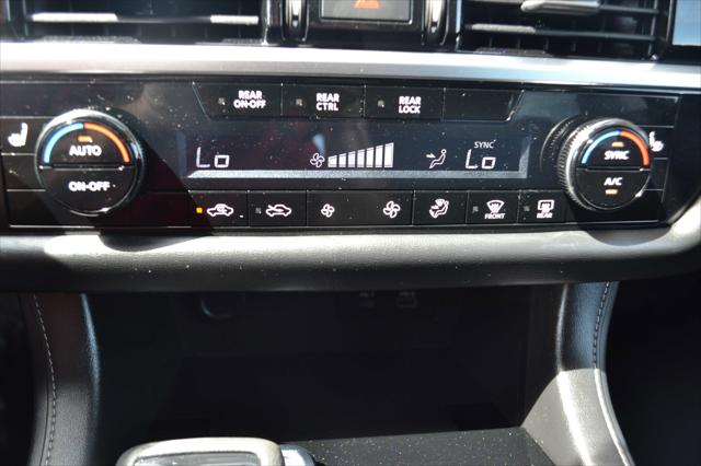 2022 Nissan Pathfinder SV 4WD