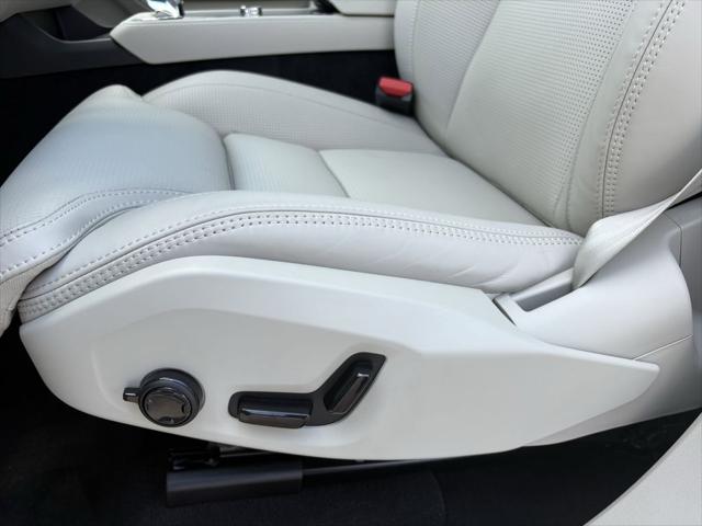 2026 Volvo XC90 B6 Ultra 7-Seater