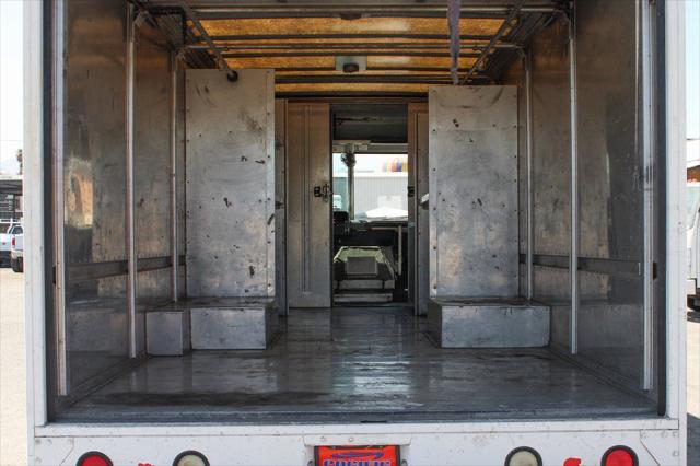 2005 Ford E-450Sd Commercial