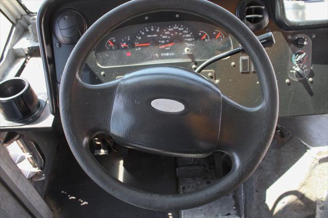 2005 Ford E-450Sd Commercial