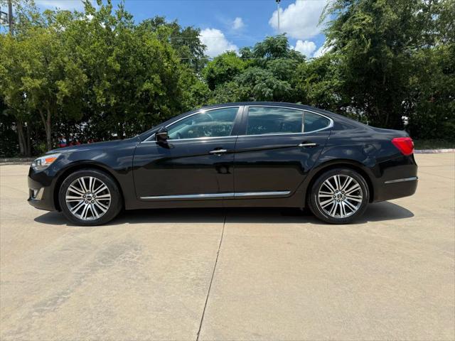 Used 2014 Kia Cadenza For Sale in Addison, TX