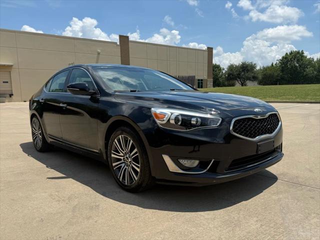 Used 2014 Kia Cadenza For Sale in Addison, TX