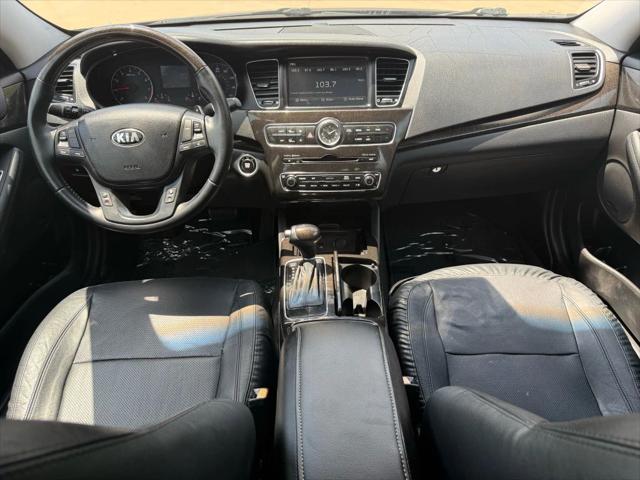 Used 2014 Kia Cadenza For Sale in Addison, TX