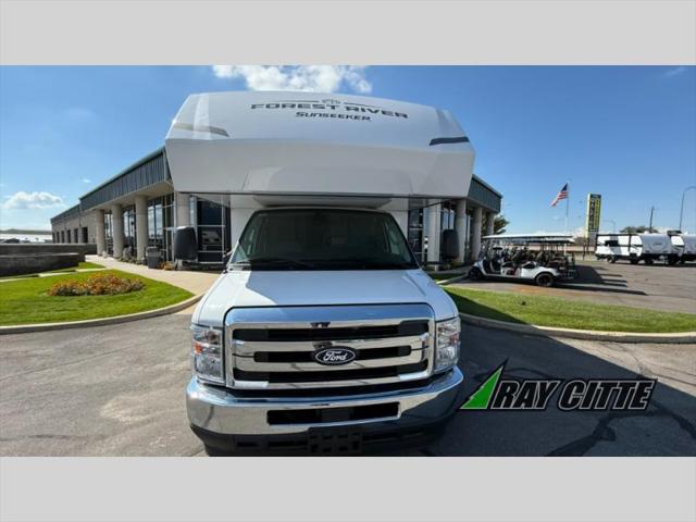 2026 Ford E-450 Cutaway Unknown