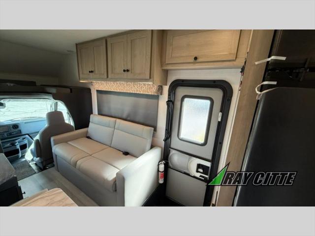 2026 Ford E-450 Cutaway Unknown