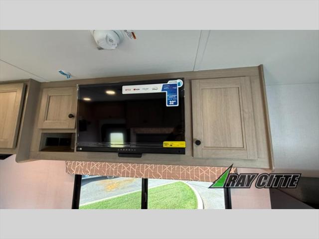 2026 Ford E-450 Cutaway Unknown