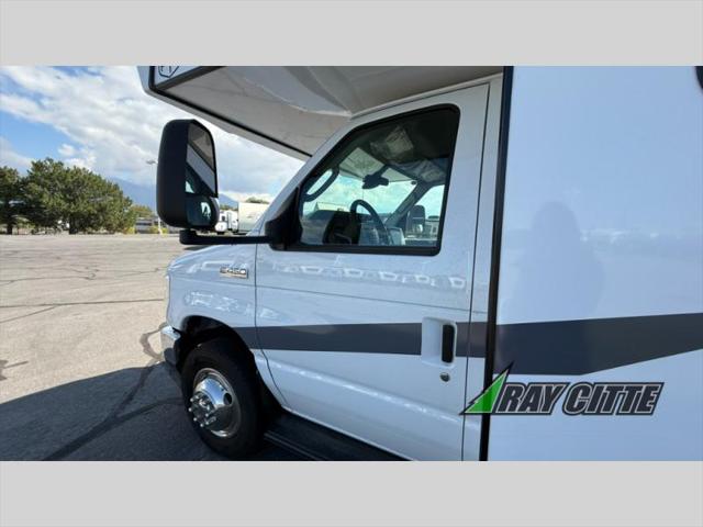 2026 Ford E-450 Cutaway Unknown