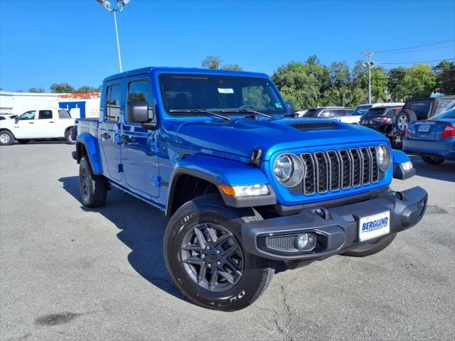 2025 Jeep Gladiator GLADIATOR SPORT S 4X4