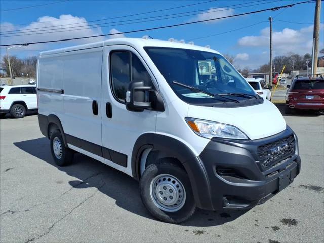 2025 RAM Ram ProMaster RAM PROMASTER 1500 TRADESMAN CARGO VAN LOW ROOF 118 WB